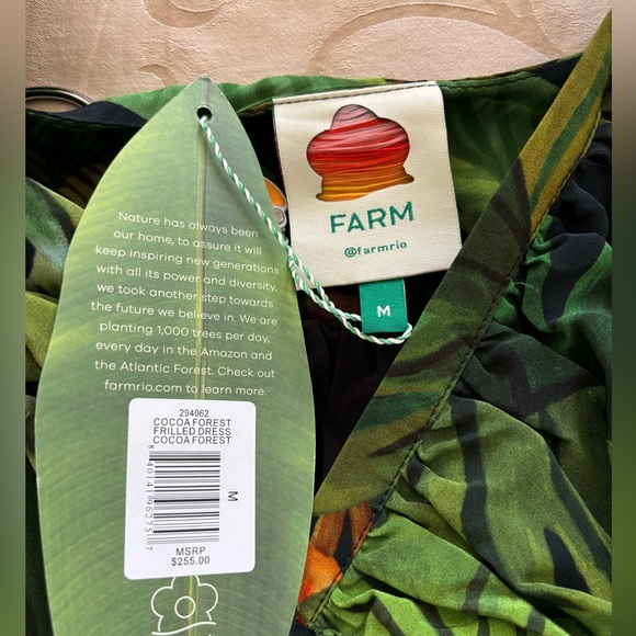 Beautiful V-neck summer print dress. - Picture 4 of 8